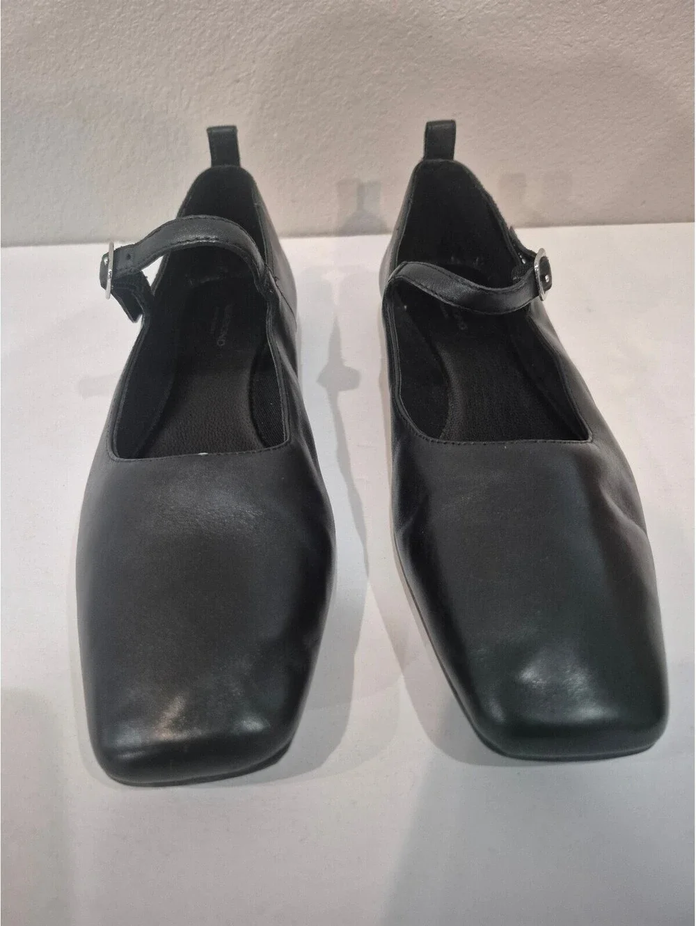 VAGABOND Delia Mary Jane Size 37